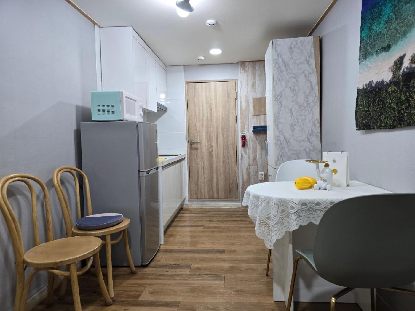 Hongdae Guest House Room#G#E#D#R#M Seoul Exteriör bild